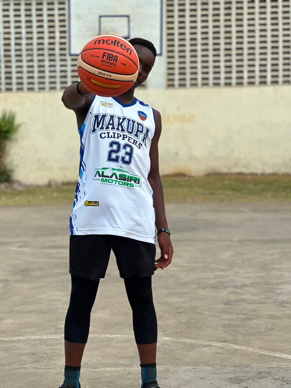 Makupa Clippers gallery moment 7