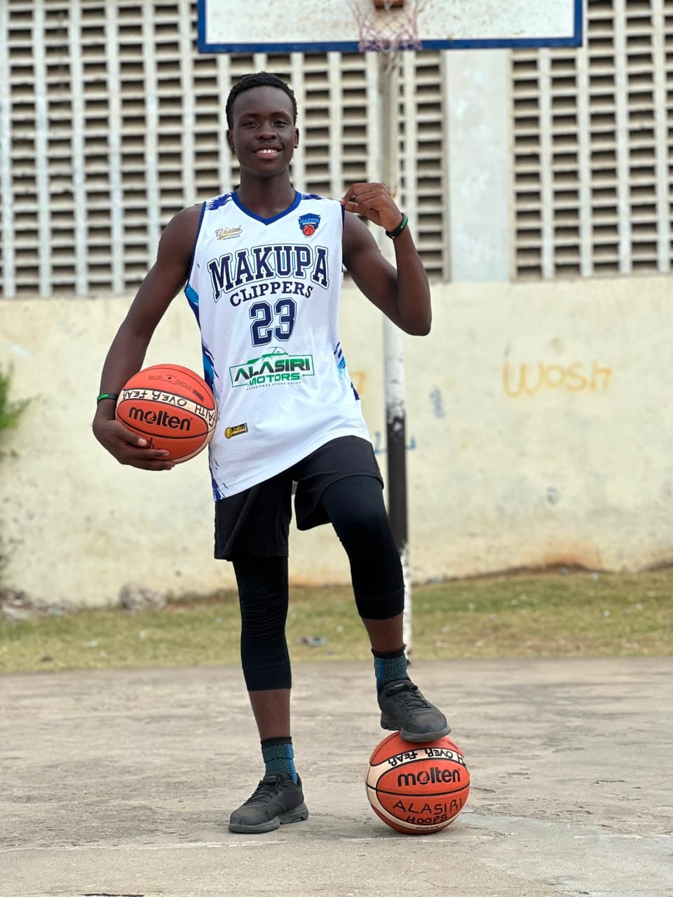 Makupa Clippers gallery moment 8