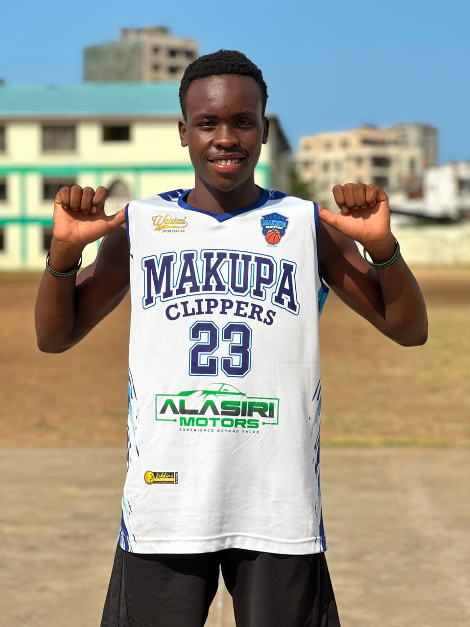 Makupa Clippers gallery moment 12