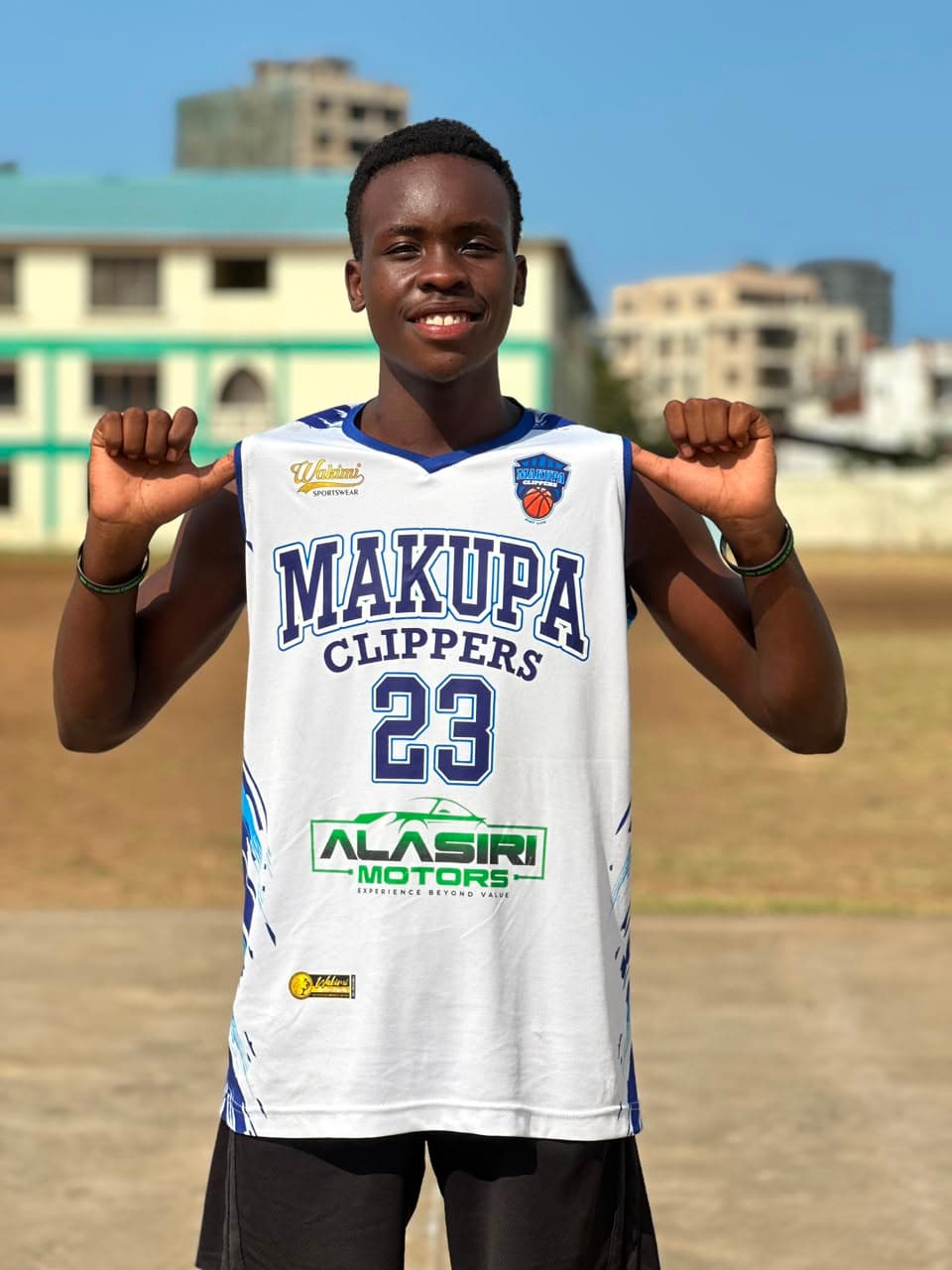 Makupa Clippers gallery moment 14