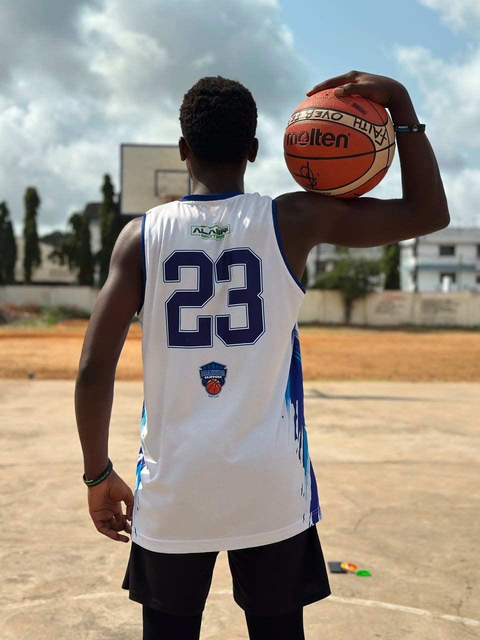 Makupa Clippers gallery moment 15