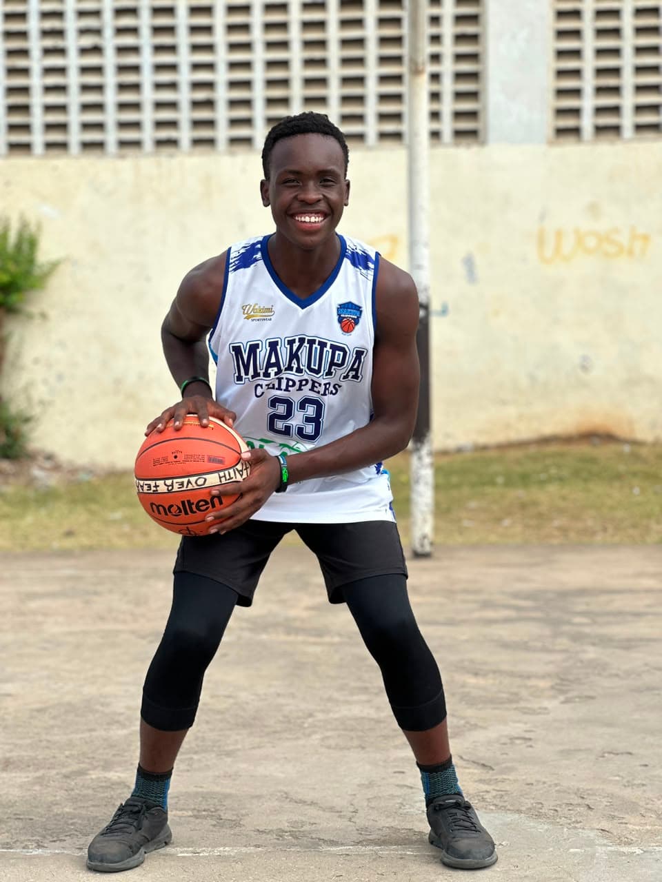Makupa Clippers gallery moment 33
