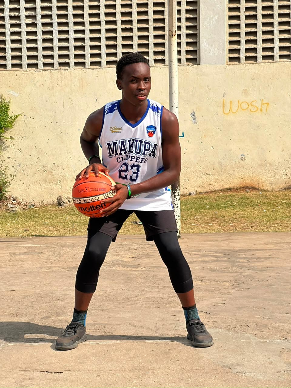 Makupa Clippers gallery moment 53