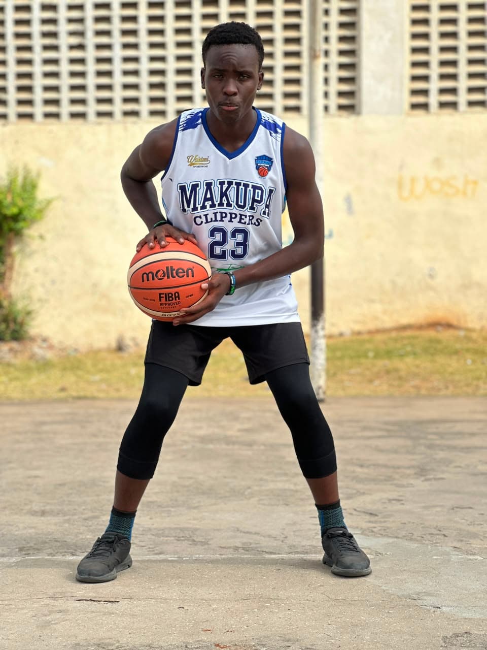 Makupa Clippers gallery moment 62